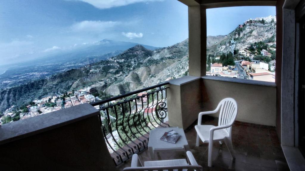 Hotel Sole Castello (Adults Only) Taormina Exterior foto