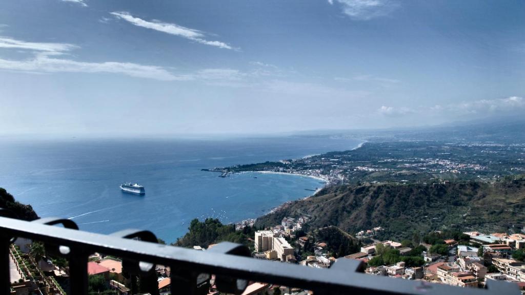 Hotel Sole Castello (Adults Only) Taormina Exterior foto