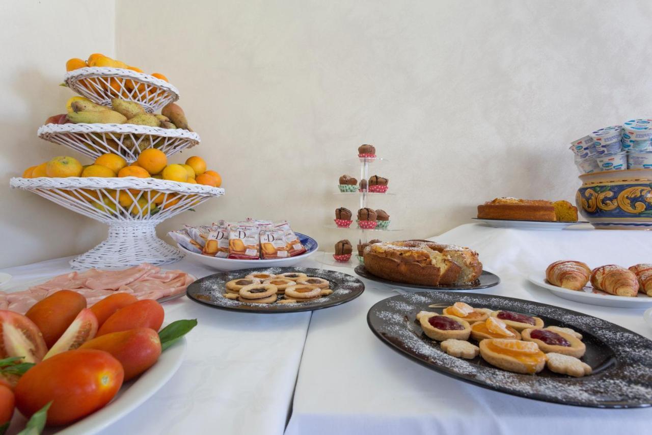 Hotel Sole Castello (Adults Only) Taormina Exterior foto