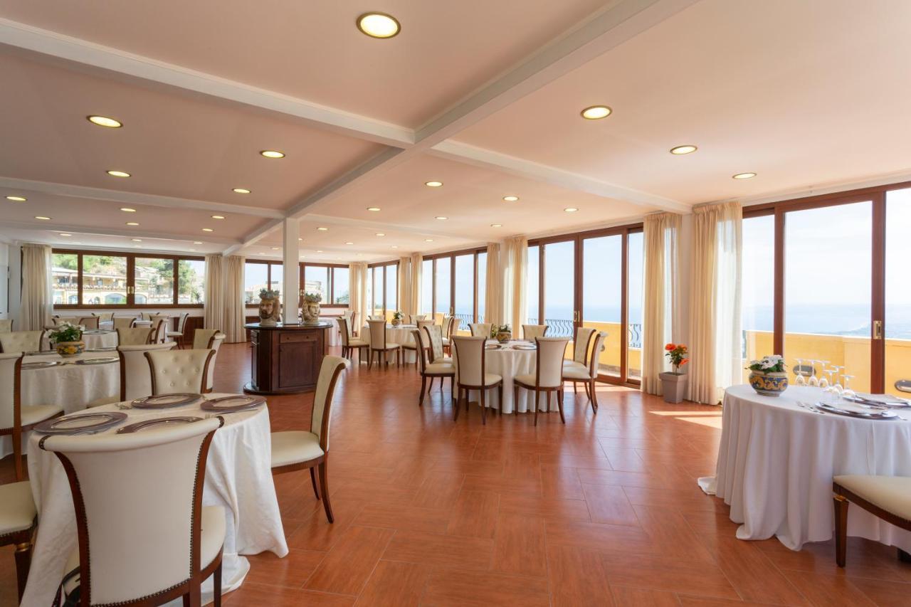 Hotel Sole Castello (Adults Only) Taormina Exterior foto